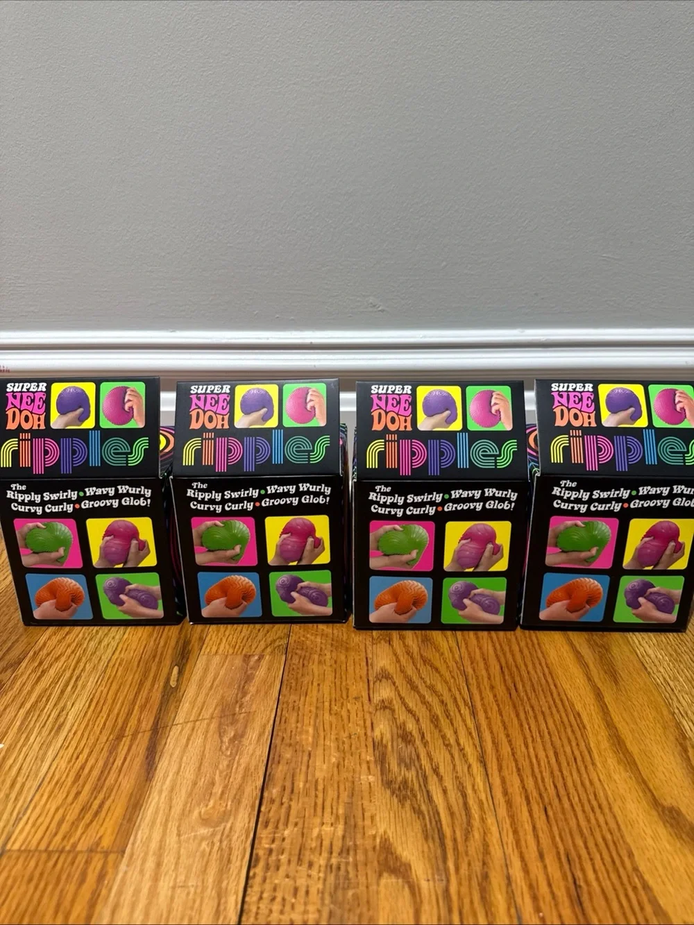 Super NeeDoh Ripples Sensory Stress Ball - colors may vary!!